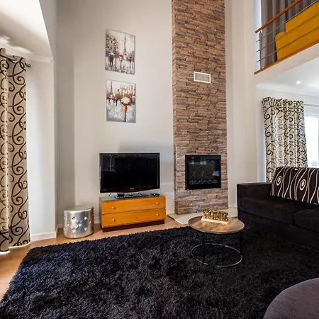 Caldera Villa