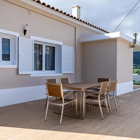 Villa Caldera *