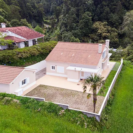 Villa Caldera