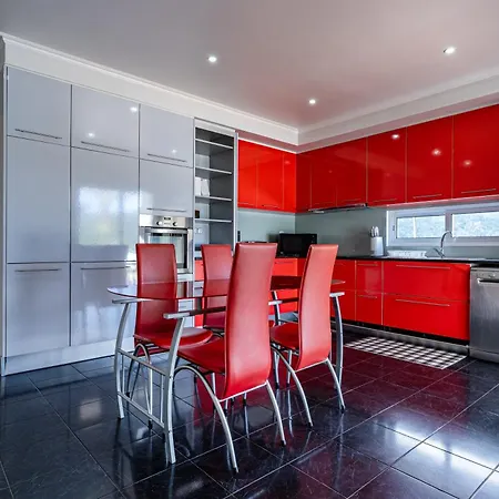 Villa In Caldera Furnas (Azores)