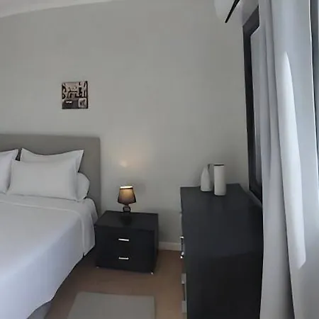 Villa In Caldera Furnas (Azores)