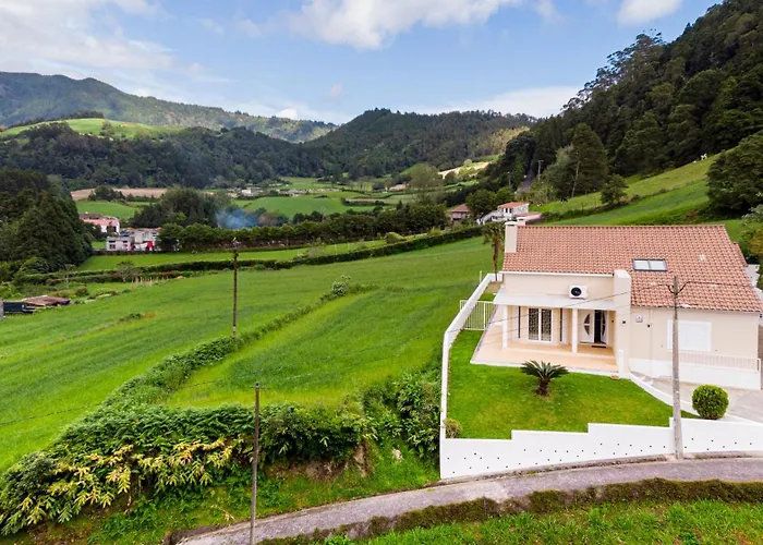 In Caldera פורנס